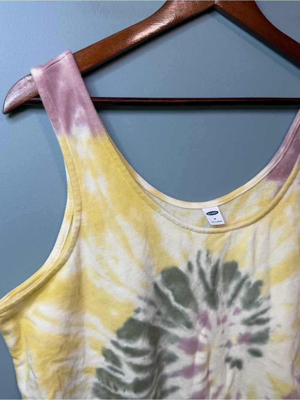 Old Navy Tie-Dye Lightweight Sweatshirt Tank Top. NWT. Women’s Medium - Picture 5 of 11